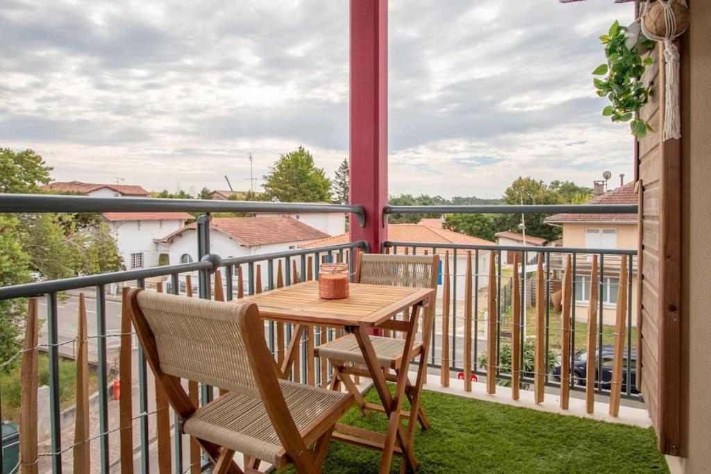Appartement Des Grands Lacs ซองกีเนต์ ภายนอก รูปภาพ
